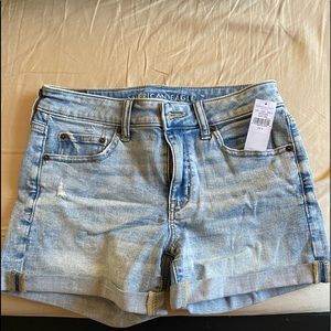 American Eagle NWOT Next level stretch midi shorts
